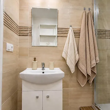 Appartement Bright & Cozy With Free Parking *